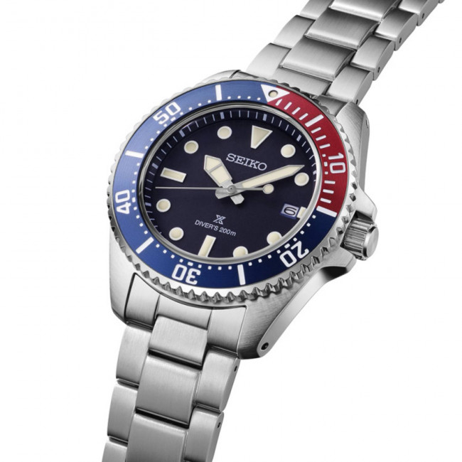 SEIKO PROSPEX SOLAR 200 MT SNE595P1